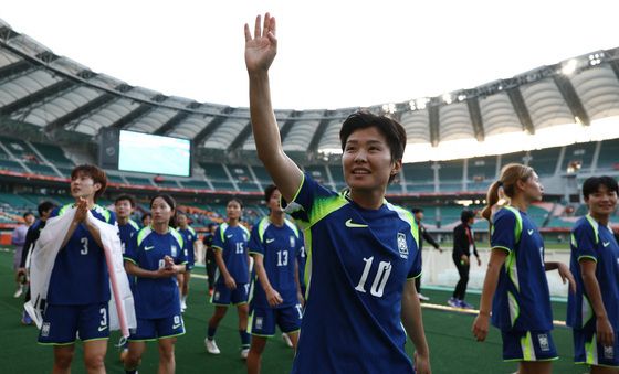 여자축구, 중국 꺾고 8년 만에 동메달 획득