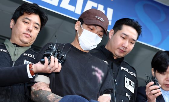 공소청 송치되는 '송파 장모살인·아내납치' 피의자 김성우