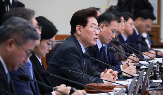 국무회의 발언하는 이재명 대통령