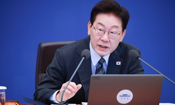 국무회의 발언하는 이재명 대통령
