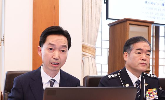 인사말하는 김지용 중수청장