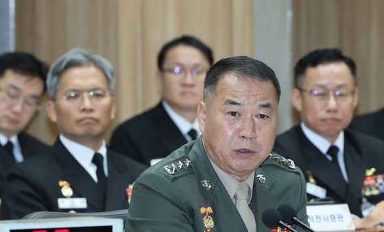 [국감] 답변하는 주일석 해병대사령관