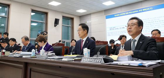 [국감] 답변하는 강삼영 강원교육감
