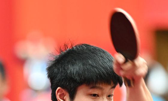 김보겸 '내 공격을 받아라'