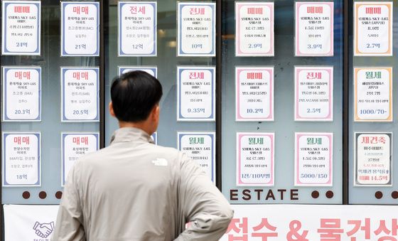 '월세 시대 열리나', 임대차 거래 월세 비중 50% 첫 돌파