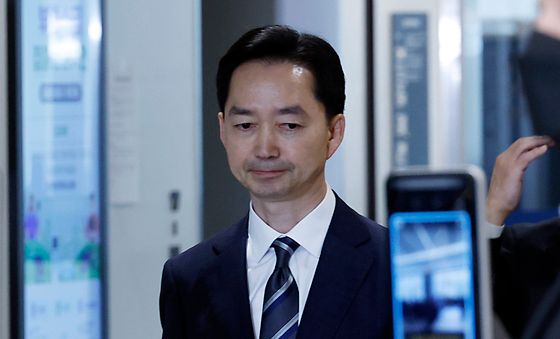 취임식 참석하는 김지용 초대 중대범죄수사청장