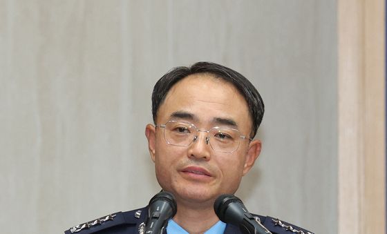 [국감] 의원 질의에 답변하는 차준선 공군 작전사령관