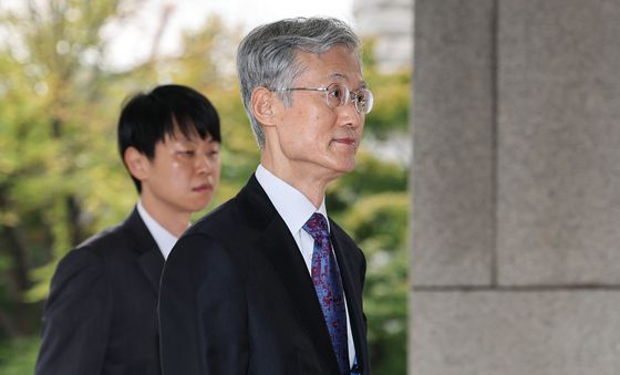 조희대 대법원장 출근길