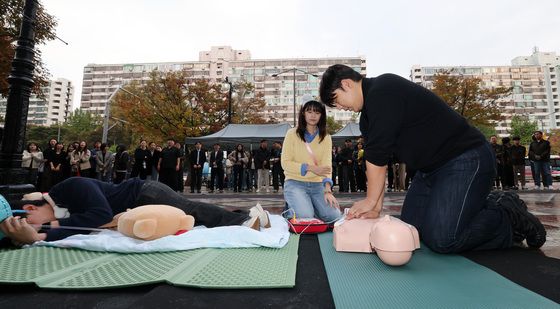 응급환자 발생, 심폐소생술 실시