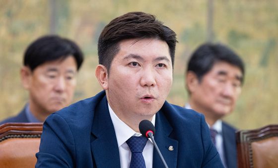 [국감] 유승민 대한체육회장, 국정감사 답변