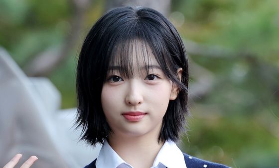 보라, 사랑스러운 인사