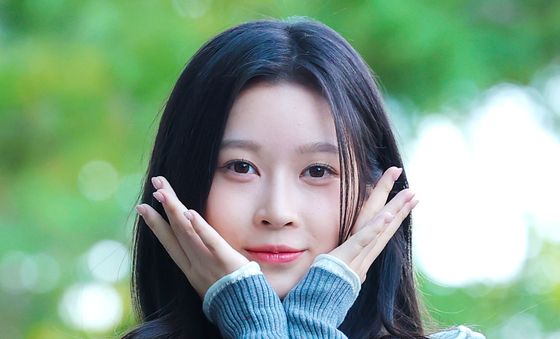 에이투오 라이트 영, 꽃