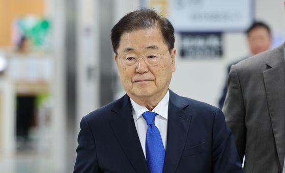 법정 향하는 정의용 전 국가안보실장