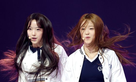 시리·아이찡 '니온'으 첫 무대는 우리가