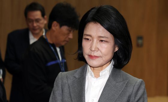 기자회견 마친 이진숙 의원