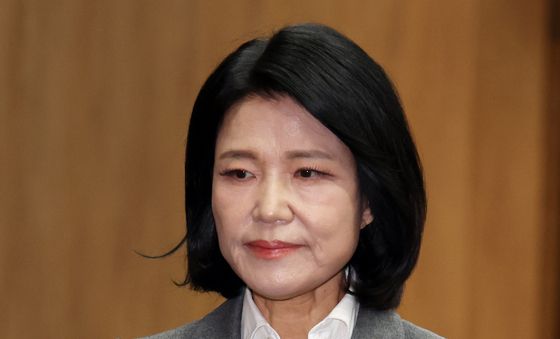 기자회견 마친 이진숙 의원
