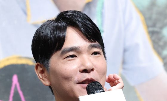 인사말 하는 이세돌 전 바둑기사