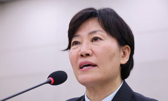[국감] 현안 답변하는 송미령 장관