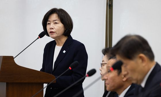 [국감] 답변하는 김유임 국가아동권리보장원장