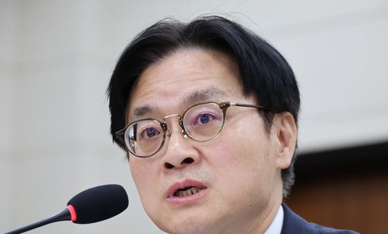 [국감] 국감 답변하는 김정관 장관