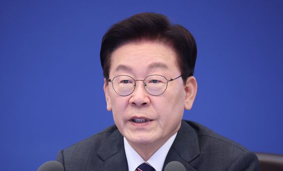 '수석보좌관회의' 발언하는 이재명 대통령