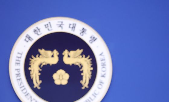 '수석보좌관회의' 주재하는 이재명 대통령