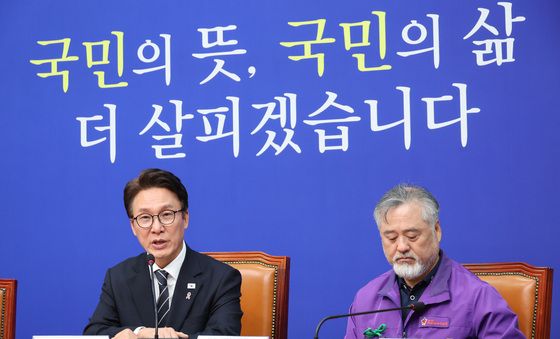 김민석 대표, 이태원참사 유가족협의회 면담