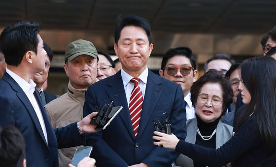 '여론조사 대납 의혹' 무죄 판결 받은 오세훈 시장