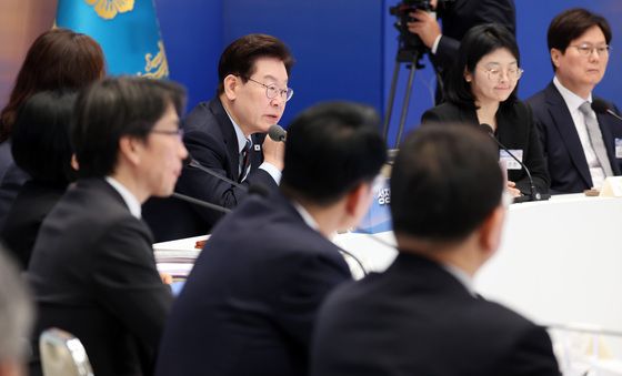 규제합리화위원회 회의 발언하는 이재명 대통령