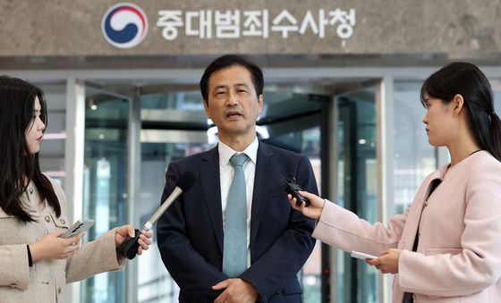 중수청 찾은 이태한 특검