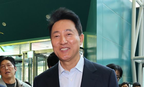 시청 돌아온 오세훈 시장