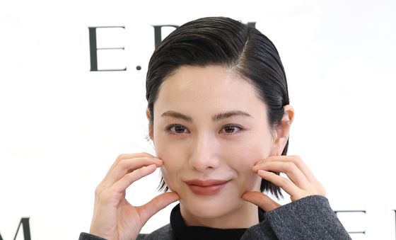 탑과 사랑에 빠진 나나
