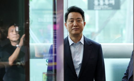 무죄 선고 받고 시장실 돌아가는 오세훈 시장