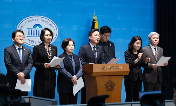 '오세훈 서울시장 2심 무죄' 사법부 규탄하는 조국혁신당
