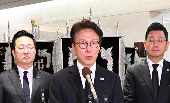 조문 마친 김민석 대표