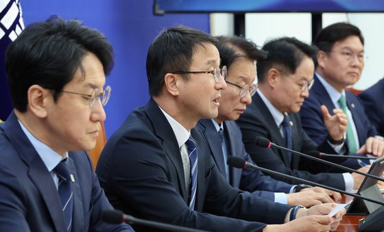 국감 대책회의 발언하는 한병도