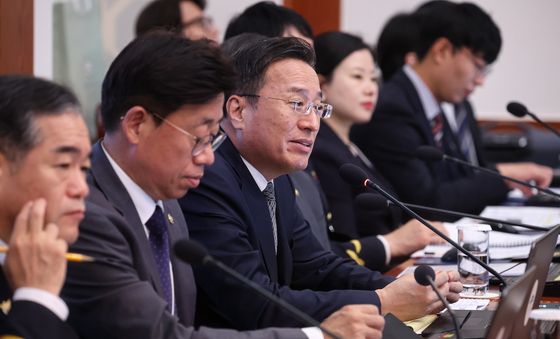 발언하는 이정현 직무대행