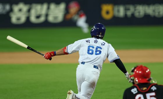 박승규, 희생플라이 1점 추가
