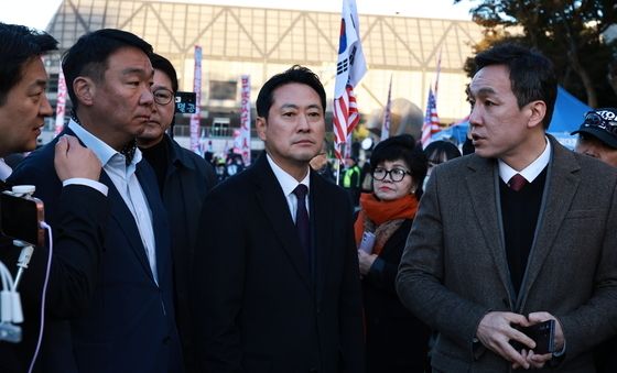 올림픽공원 도착한 장동혁 대표