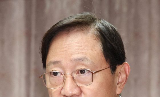 모두발언하는 이찬진 금감원장