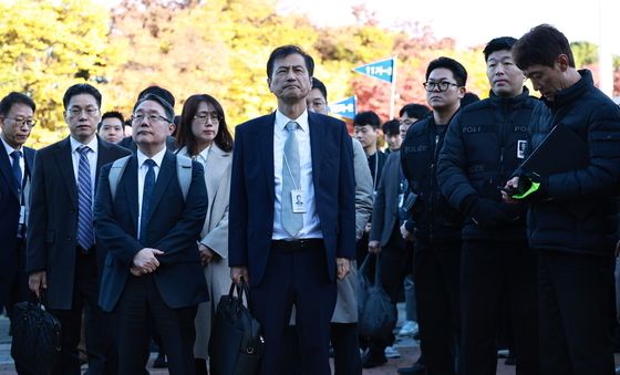 올림픽공원 투표지 247만장 검증 앞둔 선관위 특검