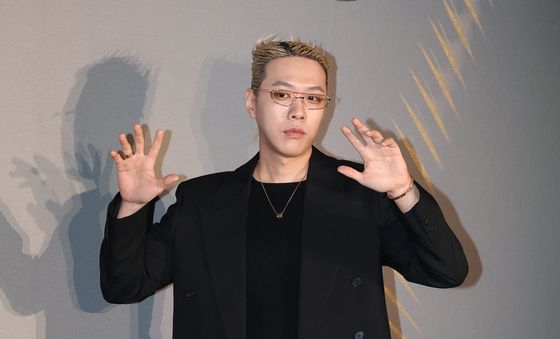 비와이, 청담동 포착
