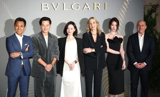 '빛, 형상 그리고 비전' 전시 개최