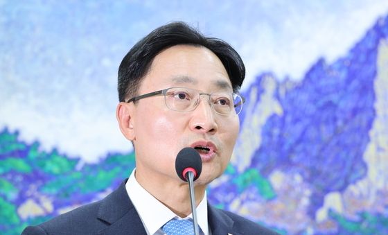 [국감] 업무보고하는 임광현 비서실장