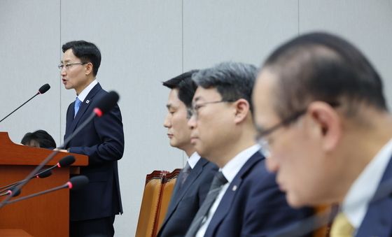 [국감] 업무보고하는 임광현 대통령 비서실장