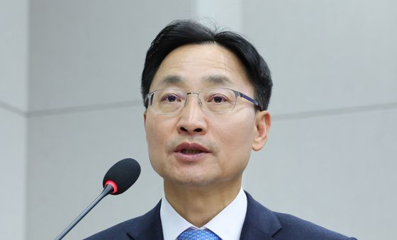 [국감] 업무보고하는 임광현 비서실장