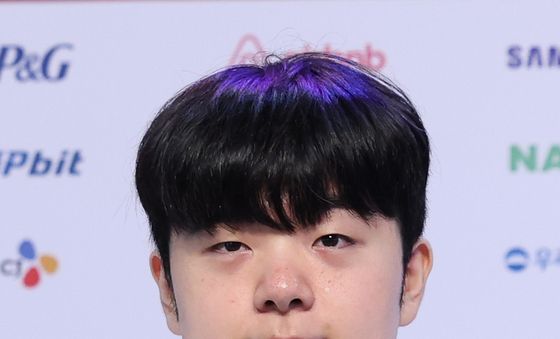 김건부, 금메달 미소