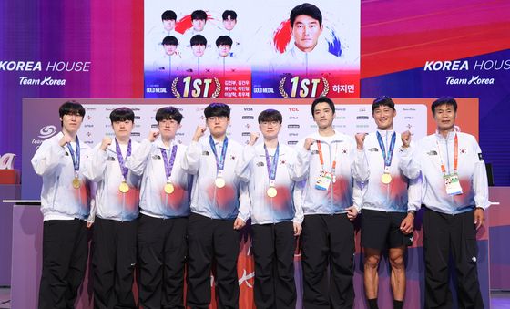 e스포츠 롤·요트 금메달리스트 '파이팅'