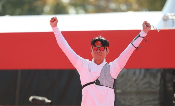 양궁 이우석 '금메달 획득'