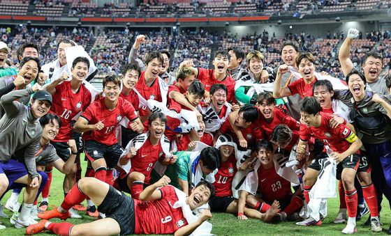 AG축구대표팀, 일본에 1대0 승리로 금메달